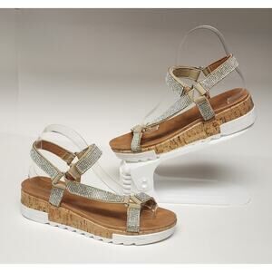 Catherine Malandrino Women's sandals Silver Rhinestones Wedge Size 8.5
